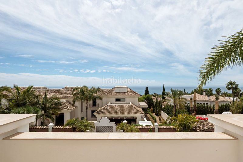 Foto c41909c8-d3be-4437-95c6-0864c1561d1b. Casa adossada amb aparcament a Sierra Blanca Marbella