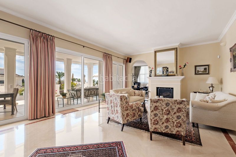 Foto d1e3822a-76c8-4f08-8153-3e1035dcf09d. Casa adossada amb aparcament a Sierra Blanca Marbella