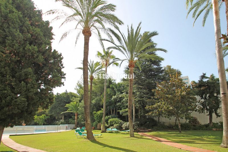 Foto a477ce41-e821-4175-ba06-19949586dc8d. Pis a La Carolina - Guadalpín Marbella