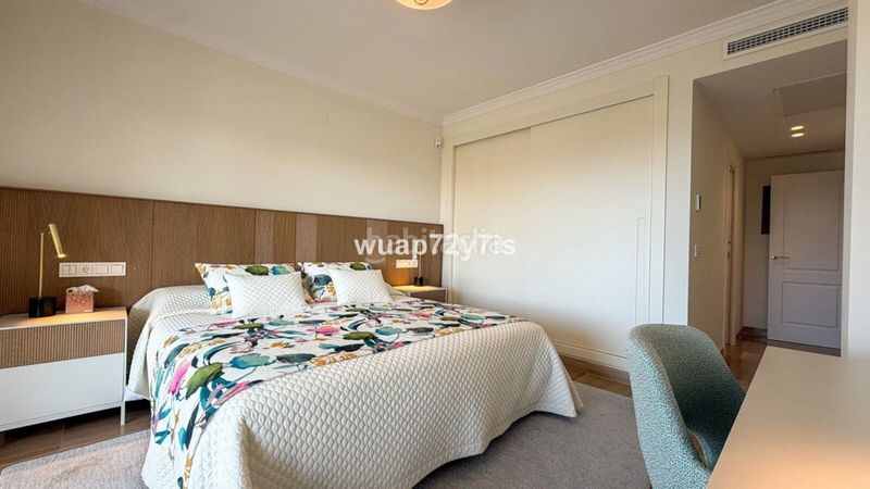Foto 4a0a8b8a-68d3-450e-a7cc-80e887e10479. Ático en Elviria Marbella