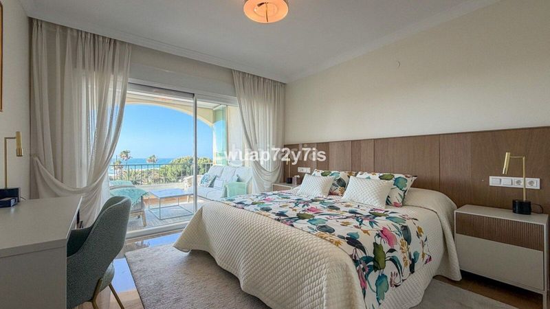 Foto b466f441-0766-4626-ab3c-a302e557e3e0. Ático en Elviria Marbella