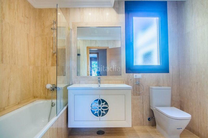 Foto 08fe32e1-4adc-4cc8-8593-1c57592f14d1. Casa adossada amb aparcament a La Mairena Ojén