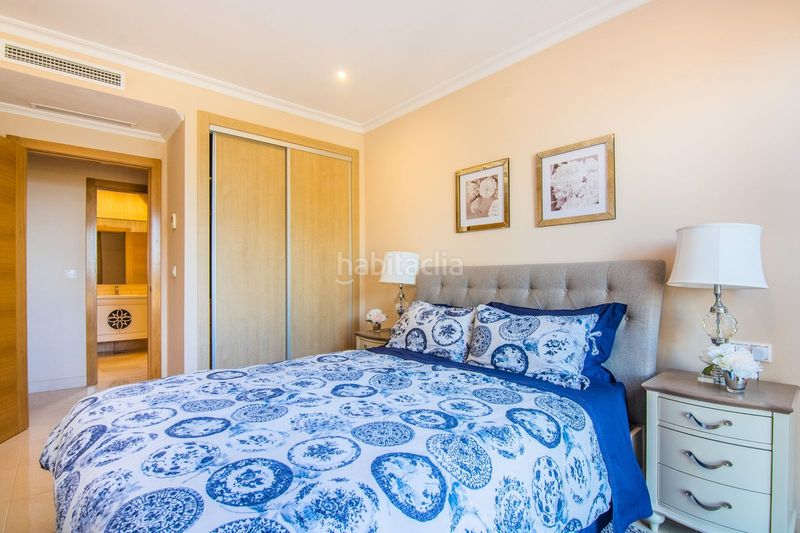 Foto fe2983b4-efed-44dc-9e11-c75690f4d195. Casa adossada amb aparcament a La Mairena Ojén