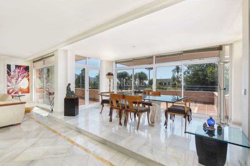 Foto cf8cb978-5c88-4ac2-9a65-26716a096e02. Pis a Las Brisas Marbella