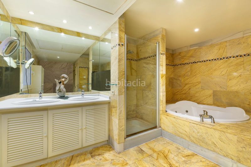 Foto fea3bb55-5b73-4a55-9d9d-c07b02a53560. Pis a Las Brisas Marbella