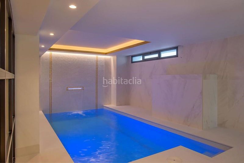 Foto 9ad1b1d3-b2b0-4636-ac76-2ae43d8f7a34. Casa adossada amb aparcament a Elviria Marbella