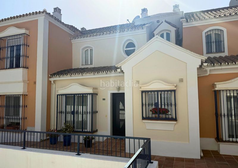 Foto 39fb2521-215d-46c3-9f8c-9f831b4c27a6. Casa adosada en Las Brisas Marbella