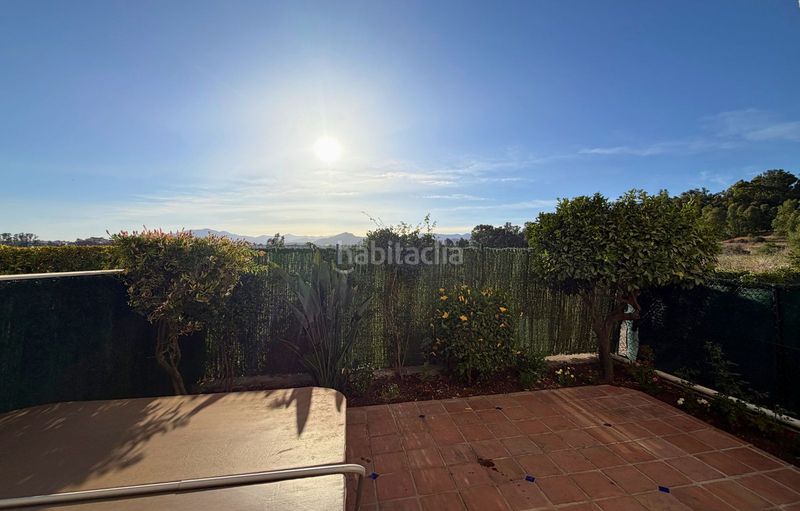 Foto 91feb0d2-9994-44c4-a018-b34883ede790. Casa adosada en Las Brisas Marbella