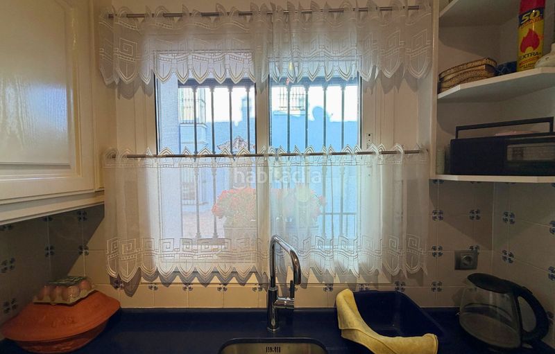 Foto ef81cc4b-1d16-46e7-97ea-7806031e12f9. Casa adosada en Las Brisas Marbella