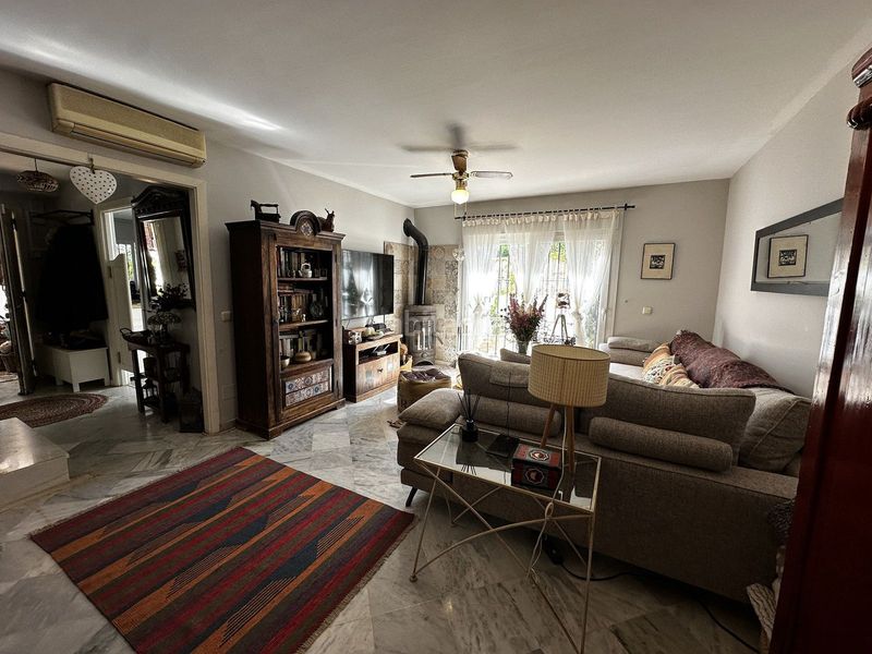 Foto a62c0014-3f68-4478-b8cb-9a366a98ad4e. Casa adossada a Sierra Blanca Marbella