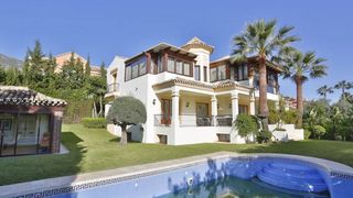 Casa adossada a Sierra Blanca