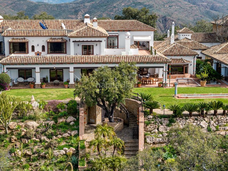 Foto 12e0eb23-4b89-42f2-9de0-c57228ea5e04. Casa adossada a La Mairena Ojén