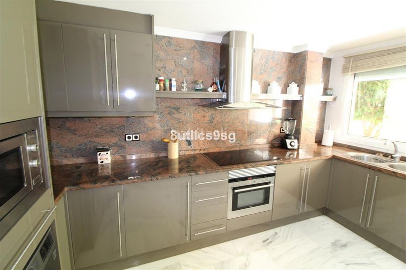 Foto 0402473a-ee91-4e79-a9f7-f8ce674138e4. Pis a Las Brisas Marbella