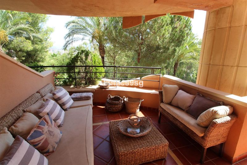 Foto 2fa1abd8-8fe4-409d-8fbb-e48d9a023498. Pis a Las Brisas Marbella