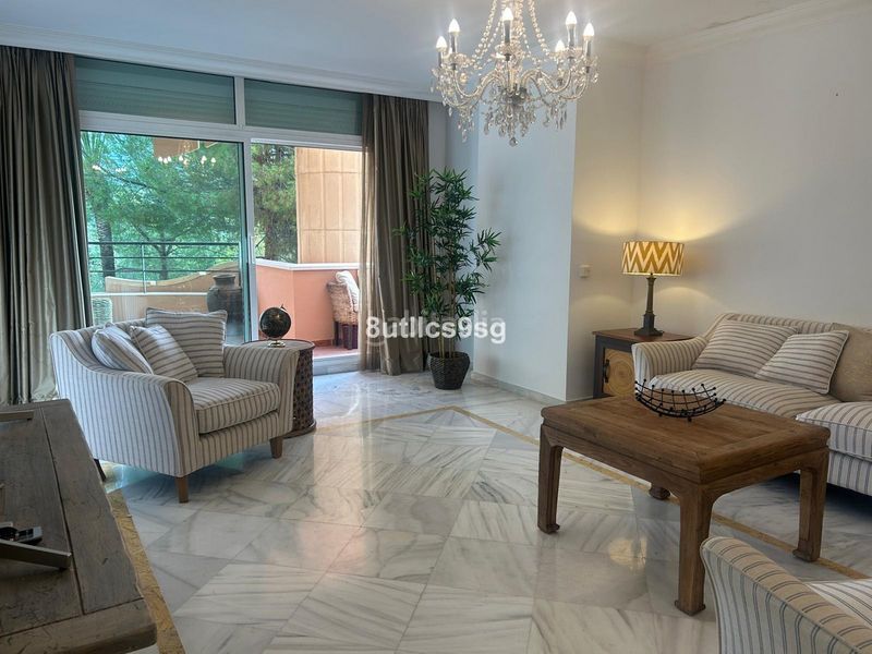 Foto 6605f747-cb66-4ac9-b129-b78e37055105. Pis a Las Brisas Marbella