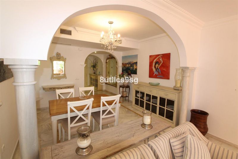 Foto 6a1086fe-0f72-4779-b2f9-7a4c196fdf19. Pis a Las Brisas Marbella
