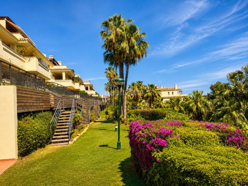 Foto 04a0e6e8-52b3-41f7-828e-0c2b86f8d935. Pis a Sierra Blanca Marbella