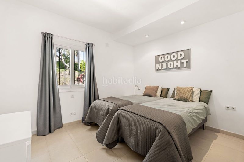 Foto 8c33a14f-ae97-4d7c-a2bb-c993acc4df27. Casa adossada a Aloha Marbella