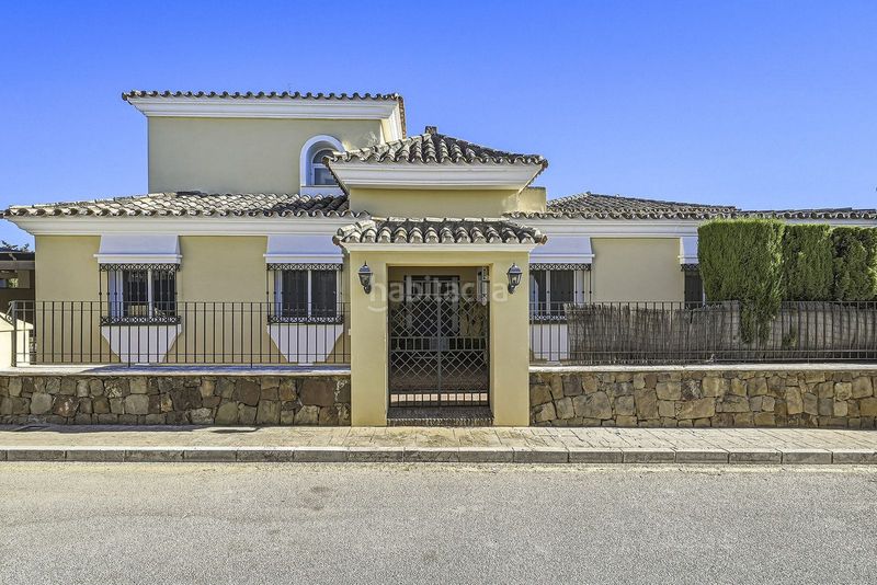 Foto 019474ef-9128-45a0-8d1b-7406eb0ec142. Casa adossada amb aparcament a bahía de Marbella Marbella