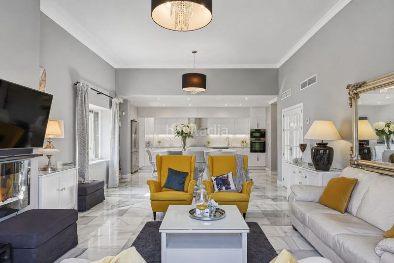 Foto d75d37da-4635-4482-b144-36c56a2eb9fb. Casa adossada amb aparcament a bahía de Marbella Marbella