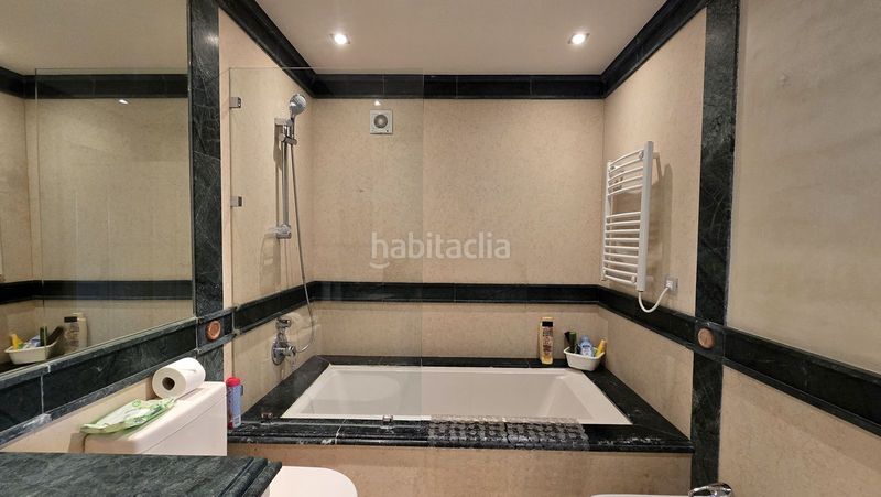 Foto ac73b925-dcd8-403f-8556-719a06293169. Pis a Centro Estepona