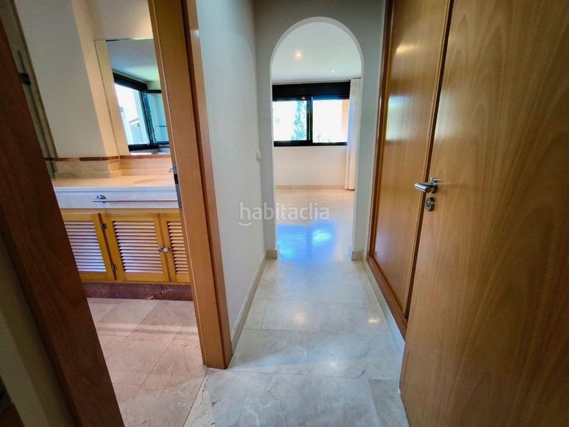 Foto ec5e35c4-2297-4502-9917-6c1abe9d6241. Àtic a Puerto Banús Marbella