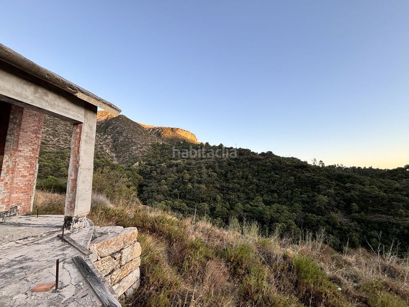 Foto ce800644-cf1c-4d2b-8aa9-0c7c8eea6353. Terreny residencial a Istán