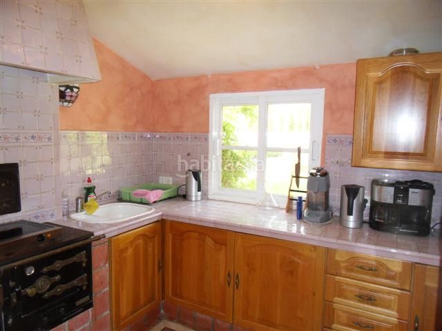 Foto 8e62361f-ec96-4722-b045-c3e635d04693. Casa adossada amb aparcament a La Quinta Benahavís