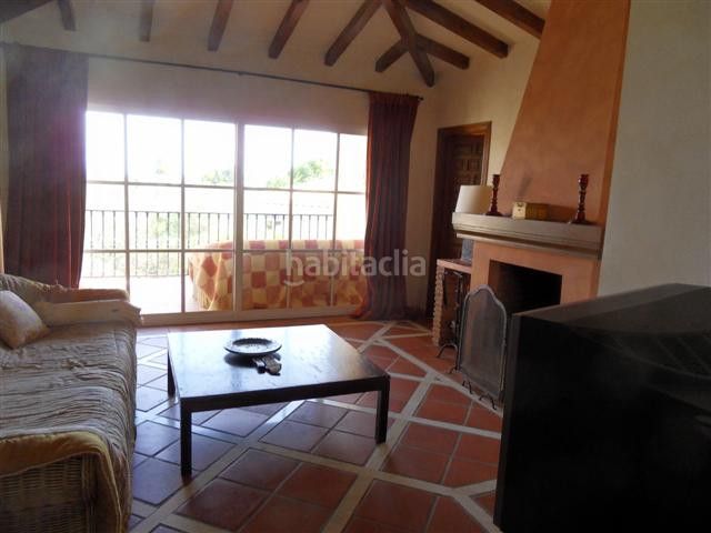 Foto ecab1c67-030f-4c5c-93e6-c6a5813a1b37. Casa adossada amb aparcament a La Quinta Benahavís