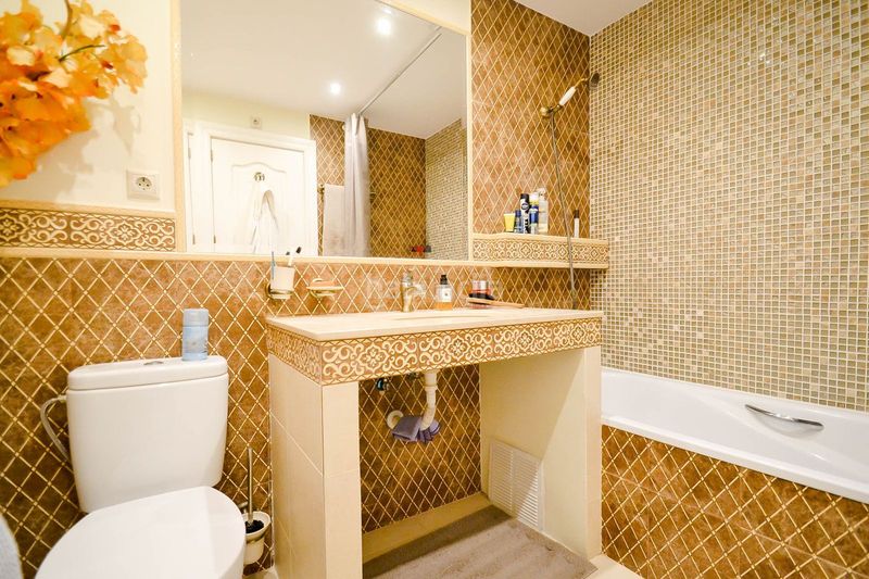 Foto 443e1044-3e9a-441f-b1e8-d0faec5bffe2. Ático en Nueva Atalaya Estepona