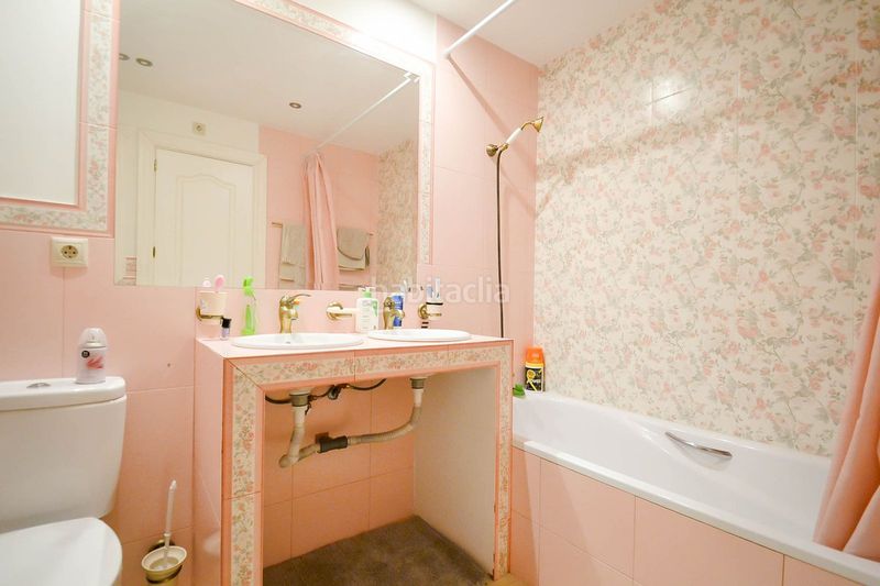 Foto c9e334b3-9c06-40a4-a75f-546de5c50e1a. Ático en Nueva Atalaya Estepona