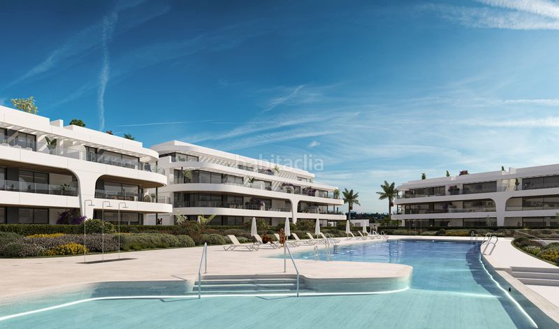 Foto 3f922f8f-00a3-4237-879d-401638ba6f3a. Pis a Nueva Atalaya Estepona