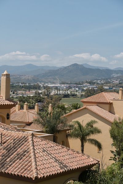 Foto ad57fb11-5ff9-4d19-865a-a0f9bd26d847. Pis a Las Brisas Marbella