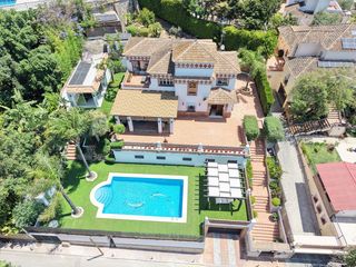 Semi detached house in Elviria