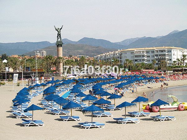 Foto 0b36f304-e353-470e-af9a-d4b173d3fc1a. Casa adossada amb aparcament a Las Brisas Marbella