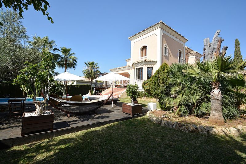 Foto 134300c6-ecec-48da-869e-c4f4c27b6306. Casa adossada amb aparcament a Las Brisas Marbella