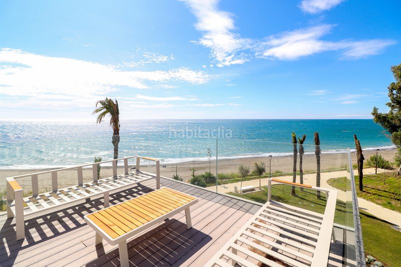 Foto 9574faf5-fe12-43b3-8a5f-52d1a2e1348d. Casa adossada a Centro Estepona
