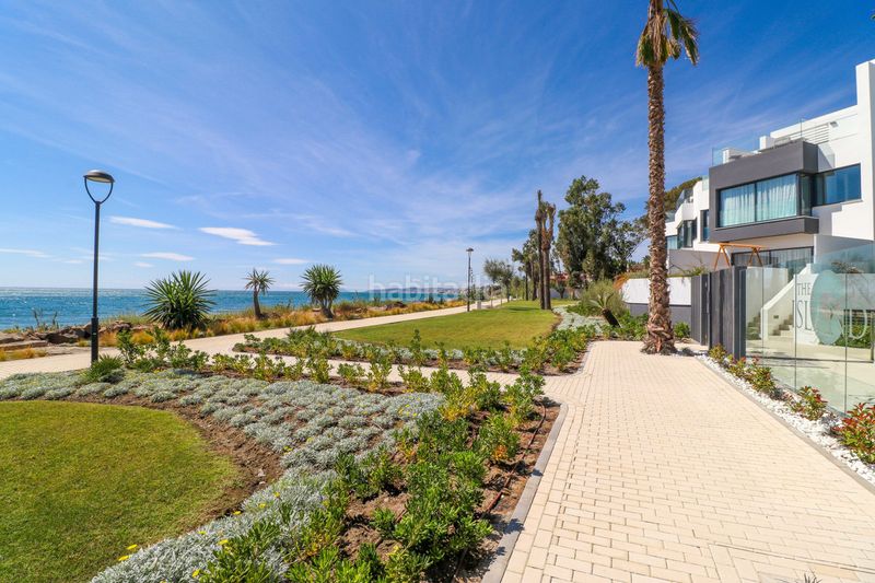 Foto 46b918d9-f830-40a6-a2b3-d7dc7f23b133. Casa adosada en Centro Estepona