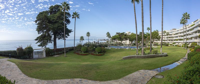 Foto acec557f-5078-4959-8d28-78f0ba4d274f. Pis a Centro Estepona