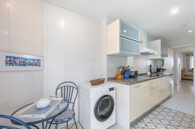 Foto c1e67c9a-1db1-4b26-9c70-2b4efd29b37e. Pis a Centro Estepona