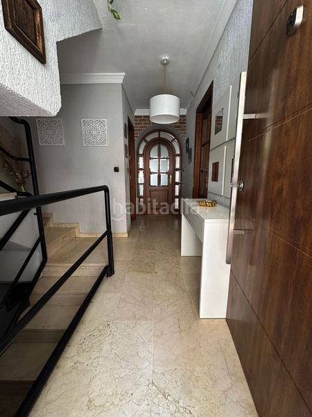 Foto 7f084d72-ba2c-4296-92b3-6a86757feca3. Casa adossada amb aparcament a Centro Estepona