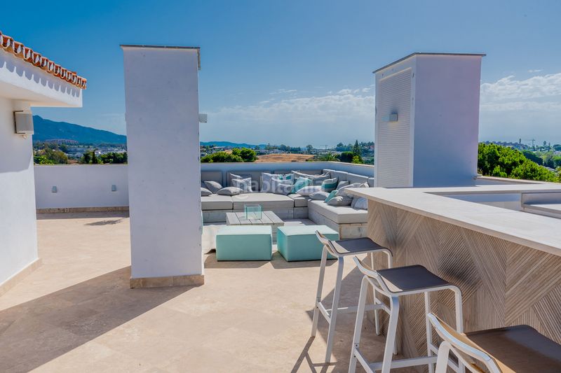 Foto 7257fe21-bbc3-40d0-835c-483858da1754. Casa adossada amb aparcament a Guadalmina Alta Marbella