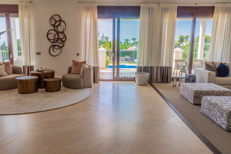 Foto 896f41c4-5413-42f5-8ecd-4779fc40943b. Casa adossada amb aparcament a Guadalmina Alta Marbella