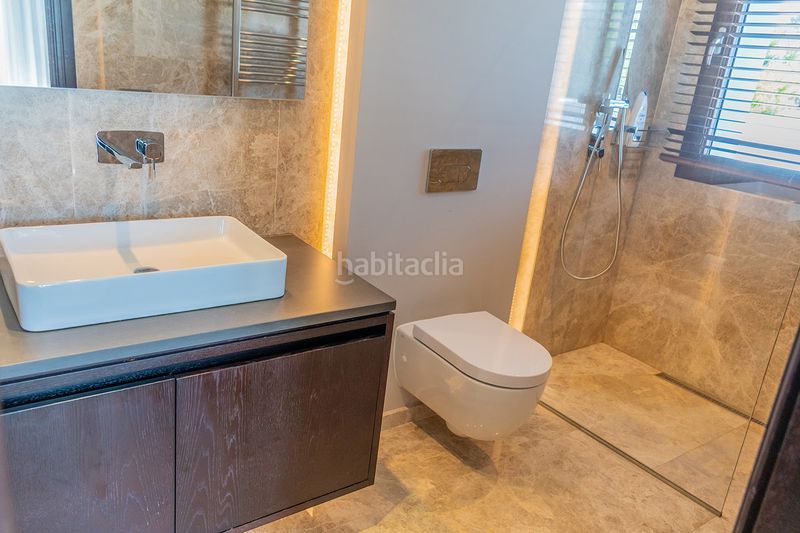 Foto ab078eb7-deda-4ae5-97db-a4fb8bd18603. Casa adossada amb aparcament a Guadalmina Alta Marbella