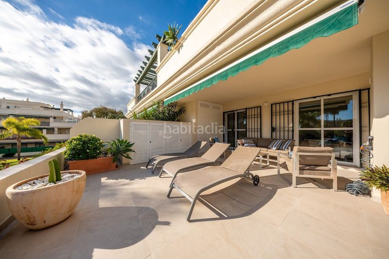 Foto 245771a3-c3bf-48f6-8485-aac25fcf9c48. Pis a Las Brisas Marbella