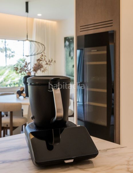 Foto cddaad64-caa2-480f-b027-721a12ce05e4. Piso en Centro Estepona