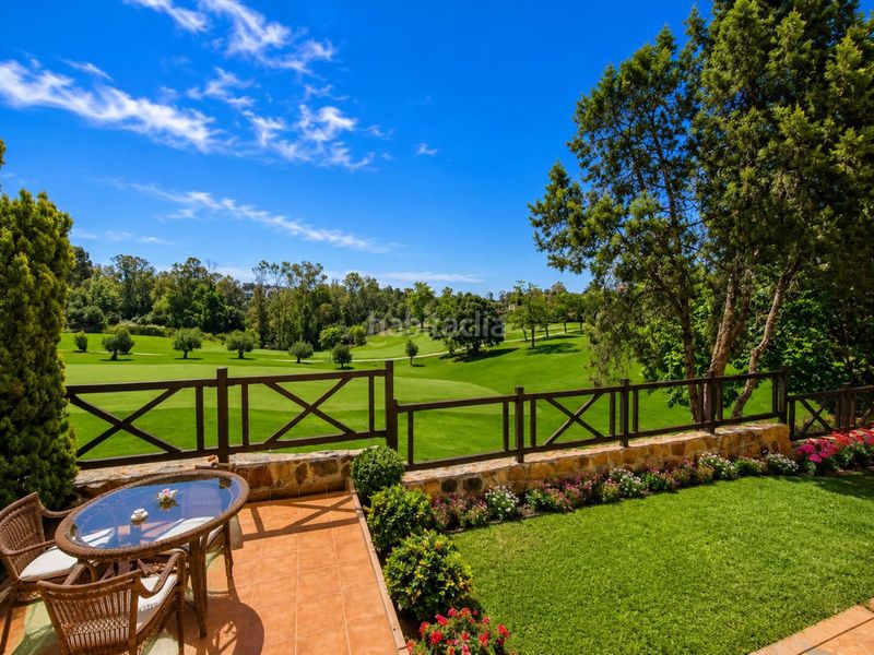 Foto 6ee00a6d-0457-497c-8327-72505c21eaa2. Casa adossada amb aparcament a Guadalmina Alta Marbella