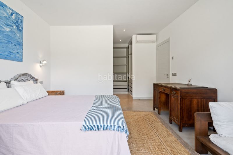 Foto 10f89e7e-3b34-4532-9754-04c0e154e16f. Reihenhaus in El Madroñal Benahavís