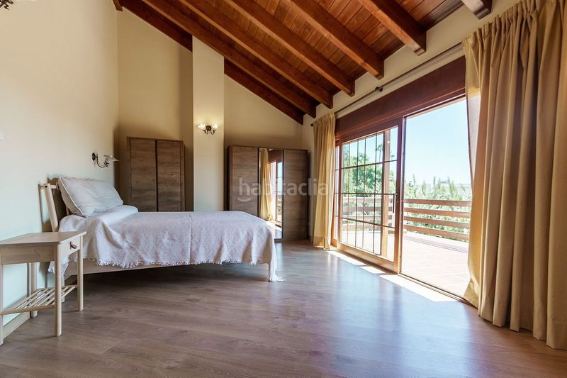 Foto 9b931039-e39e-4d53-9595-e1fe2d294592. Casa adossada a El Rosario - Ricmar Marbella