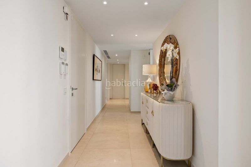 Foto ec35febf-dc74-47a4-9929-4dc42363aee8. Piso en Las Brisas Marbella